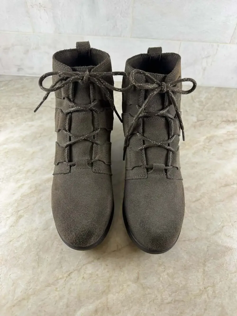 Sorel Evie Lace Waterproof Suede Wedge Ankle Booties Gray Women’s Size 8